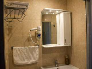 Гостиница Discovery Мурманск Стандартный семейный номер-6